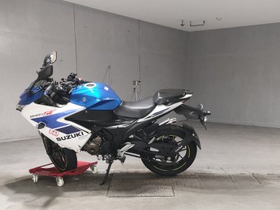 Suzuki GIXXER250SF — фото 2