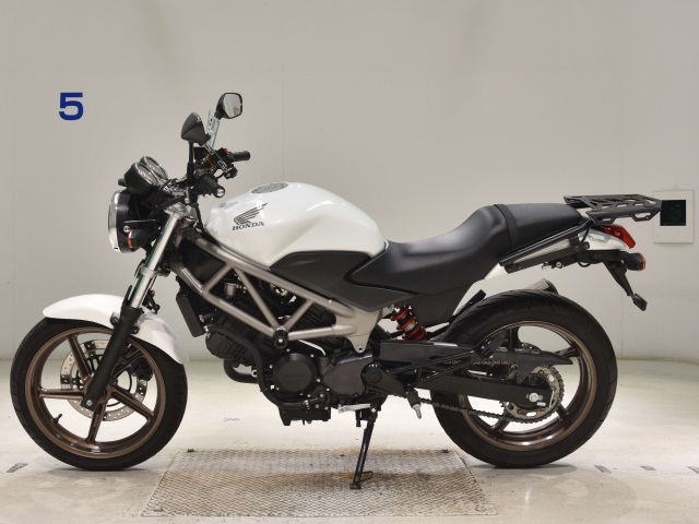 Honda VTR250 — фото 2