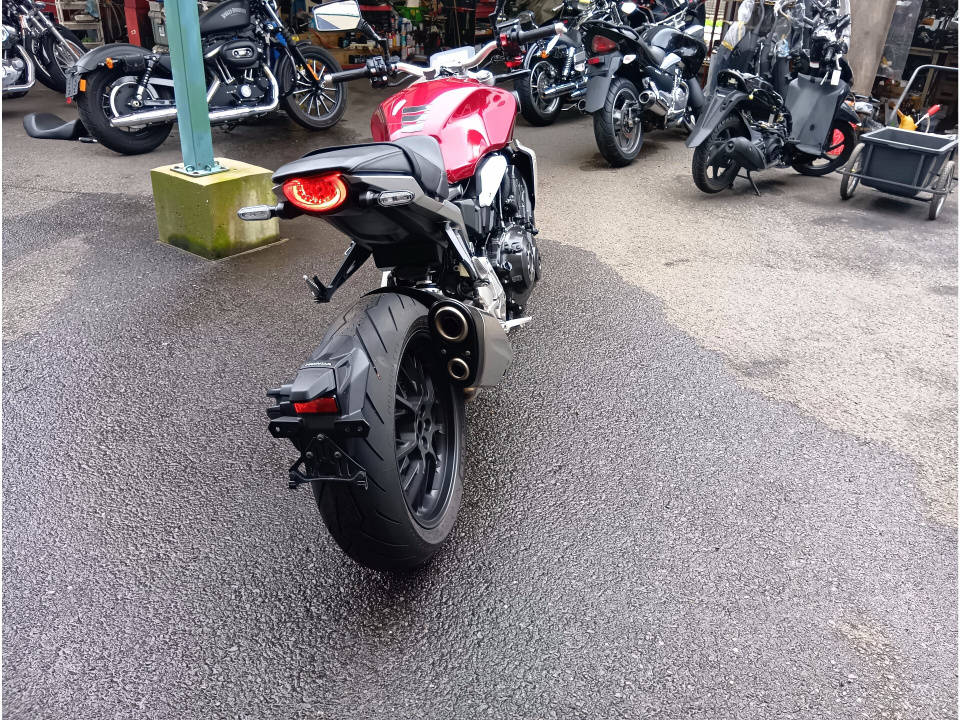 Honda CB1000R — фото 4