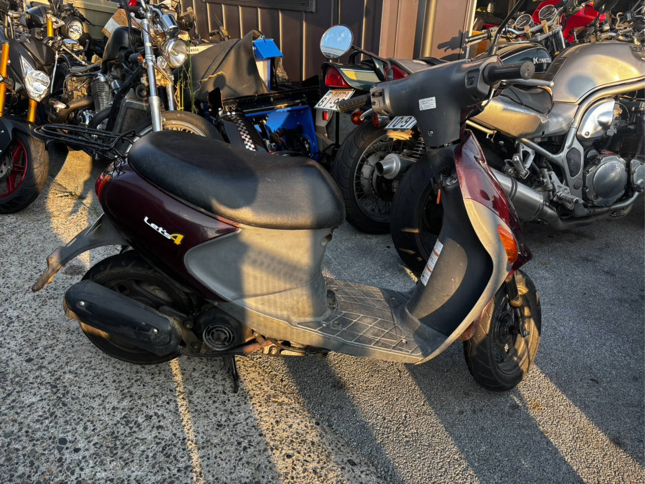 Suzuki LETS4