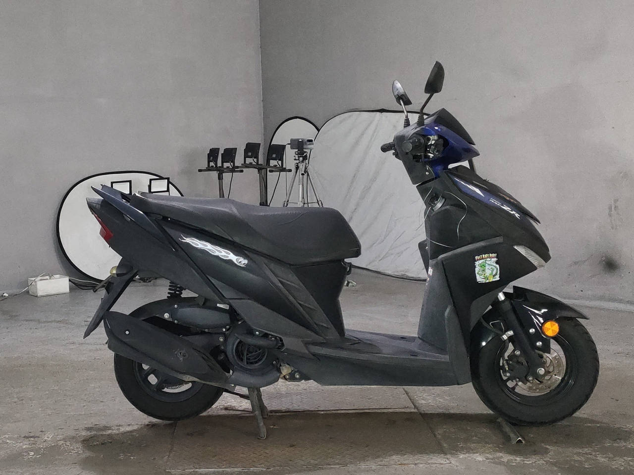 Yamaha CYGNUS RAY ZR