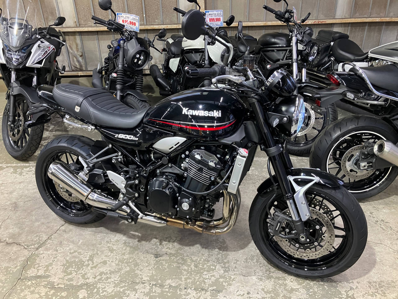 Kawasaki Z900RS