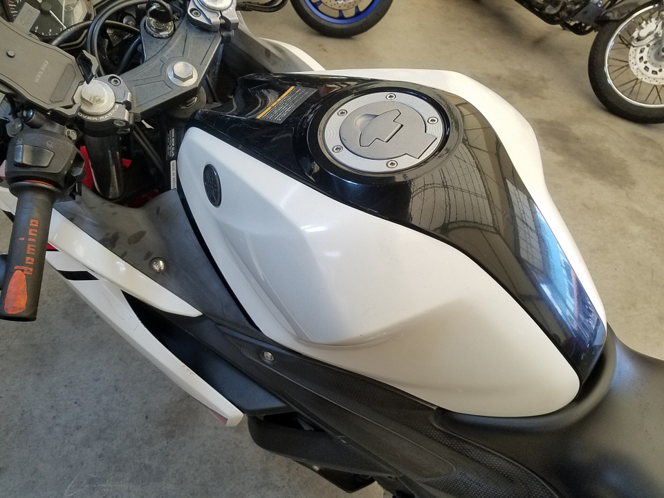 Yamaha YZF-R25 — фото 4
