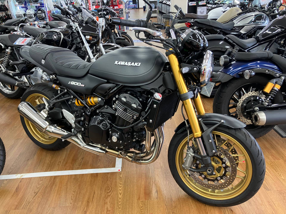 Kawasaki Z900RS SE — фото 4