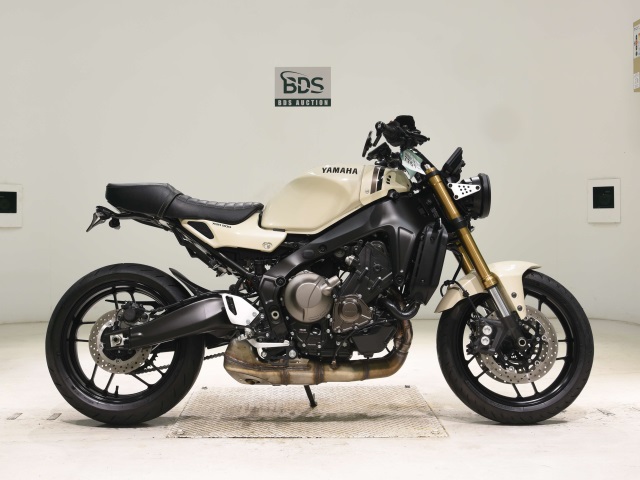 Yamaha XSR900