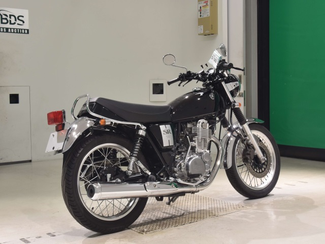 Yamaha SR400 — фото 5