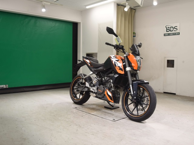 KTM 125 DUKE — фото 3