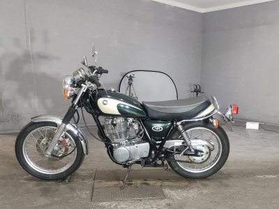 Yamaha SR400 — фото 2