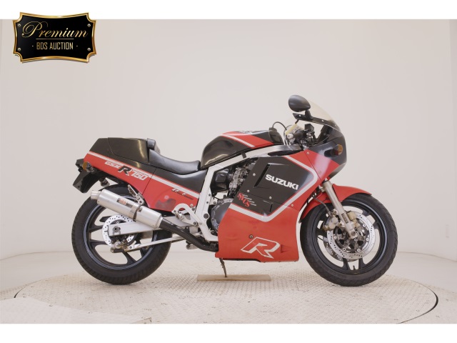 Suzuki GSX-R750