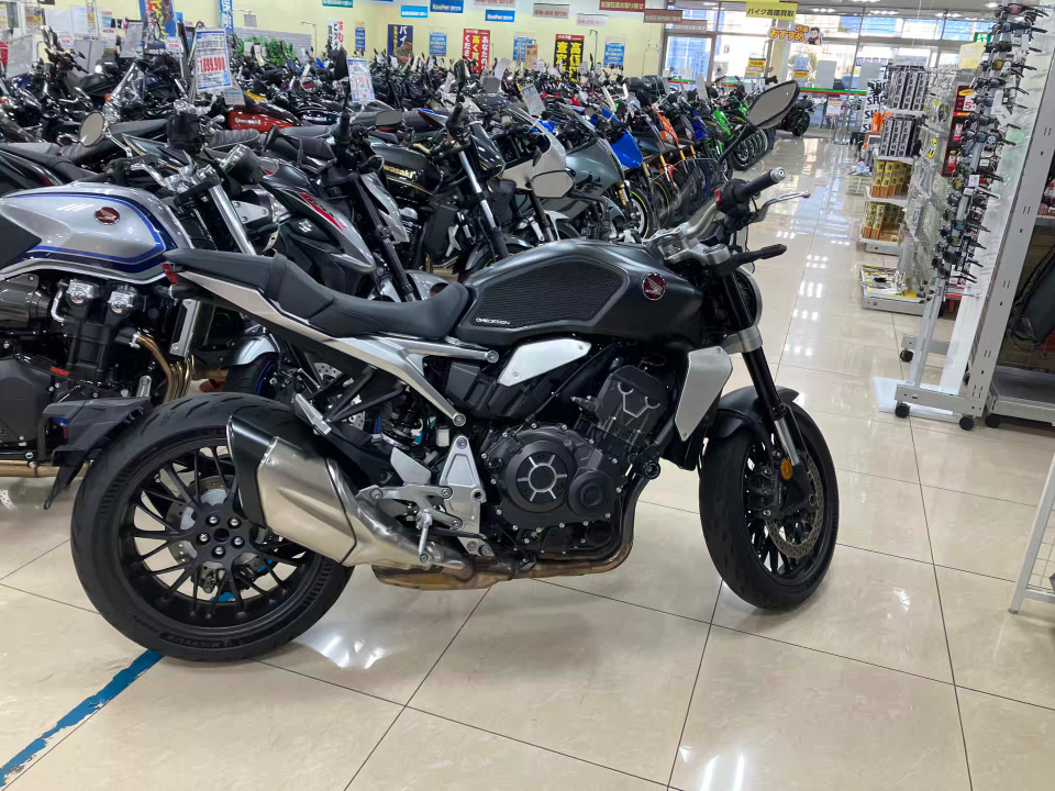 Honda CB1000R