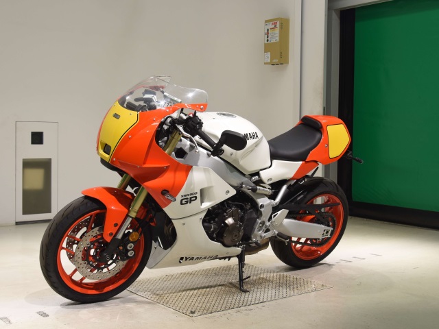 Yamaha XSR900GP — фото 4