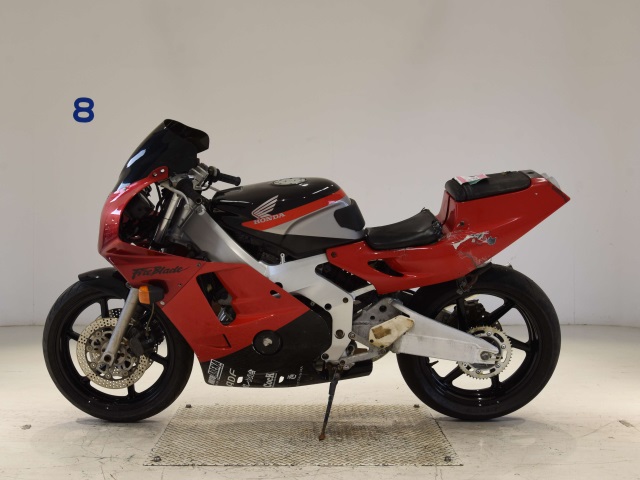 Honda CBR250R — фото 2