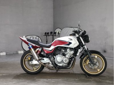 Honda CB400SFV