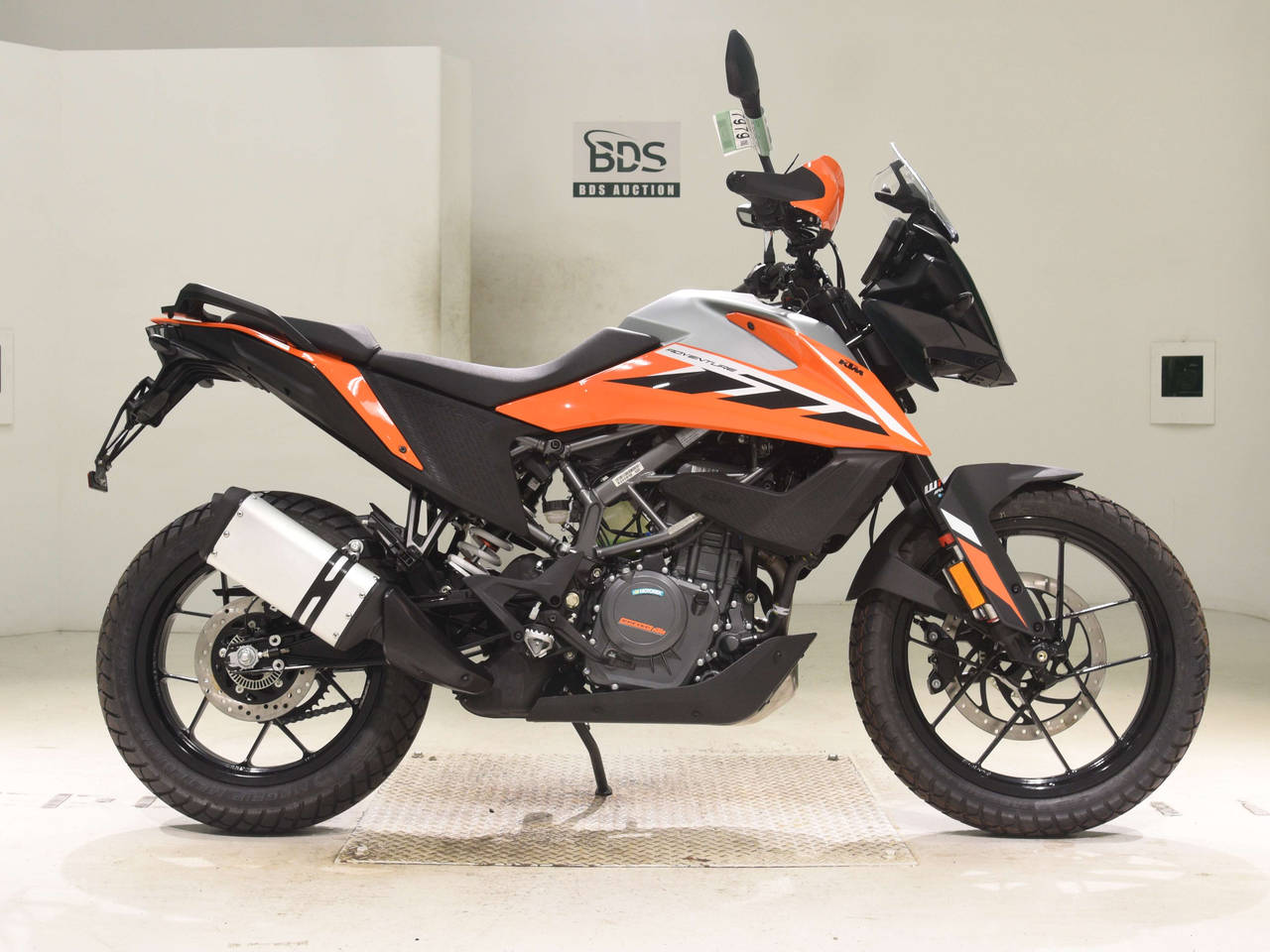 KTM 250 ADVENTURE, right