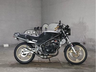 Yamaha RZ250R