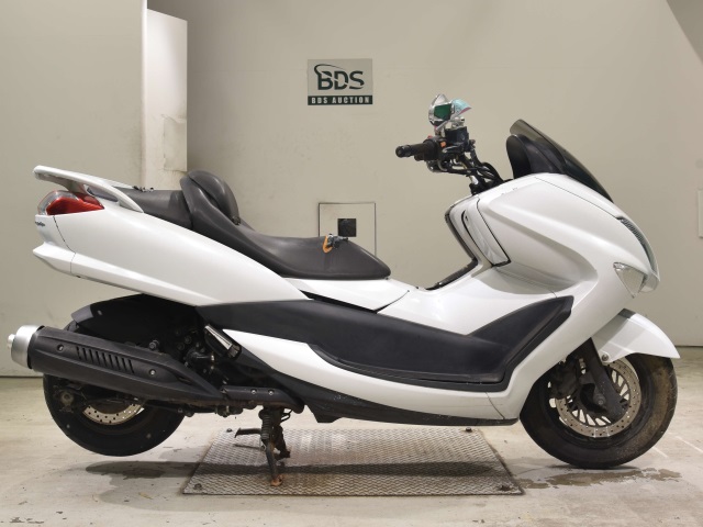 Yamaha MAJESTY250