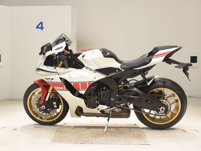Yamaha YZF-R1 — фото 2