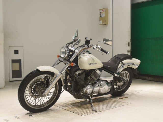 Yamaha DRAGSTAR XVS400 — фото 4