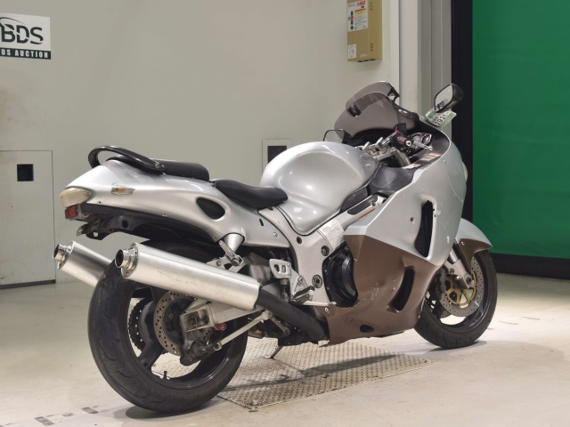 Suzuki GSX1300R HAYABUSA — фото 5