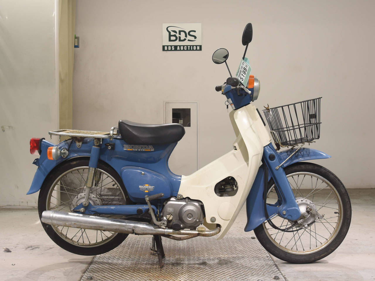 Honda C50