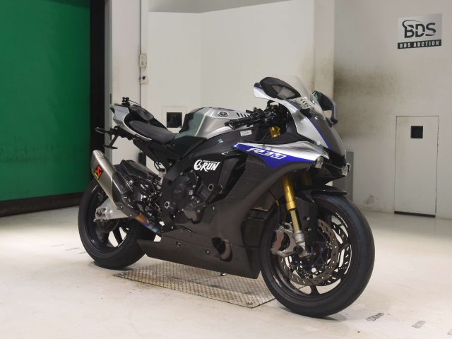 Yamaha YZF-R1M — фото 3
