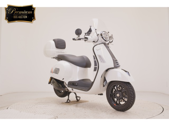 Vespa GTS300 SUPER — фото 3