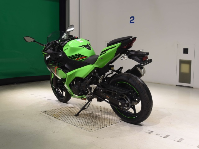 Kawasaki NINJA400 — фото 6