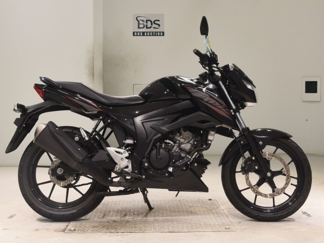Suzuki GSX-S150