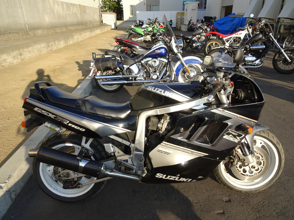 Suzuki GSX-R1100