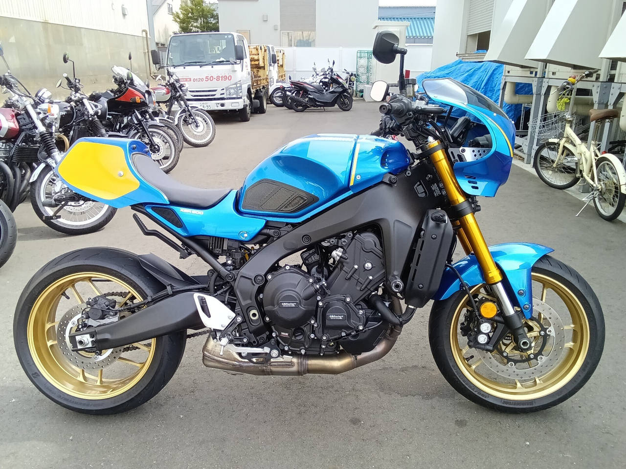 Yamaha XSR900