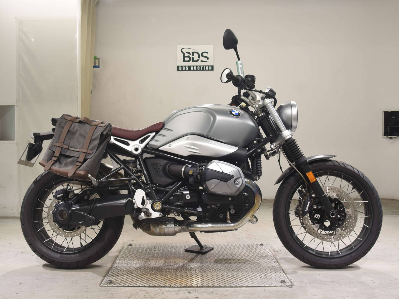 BMW R NINE T SCRAMBLER