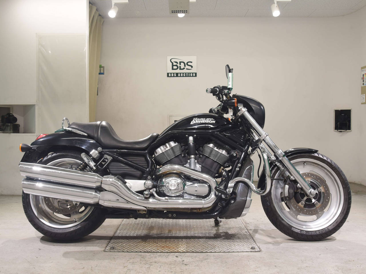 HD NIGHT ROD VRSCD1130