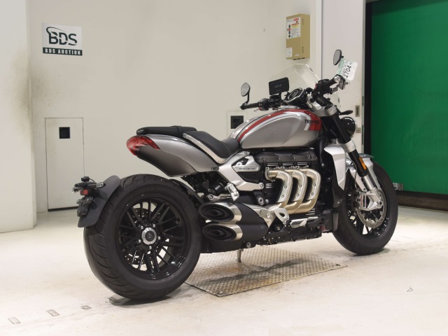 Triumph ROCKET III R — фото 5