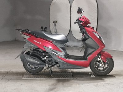 Suzuki SWISH