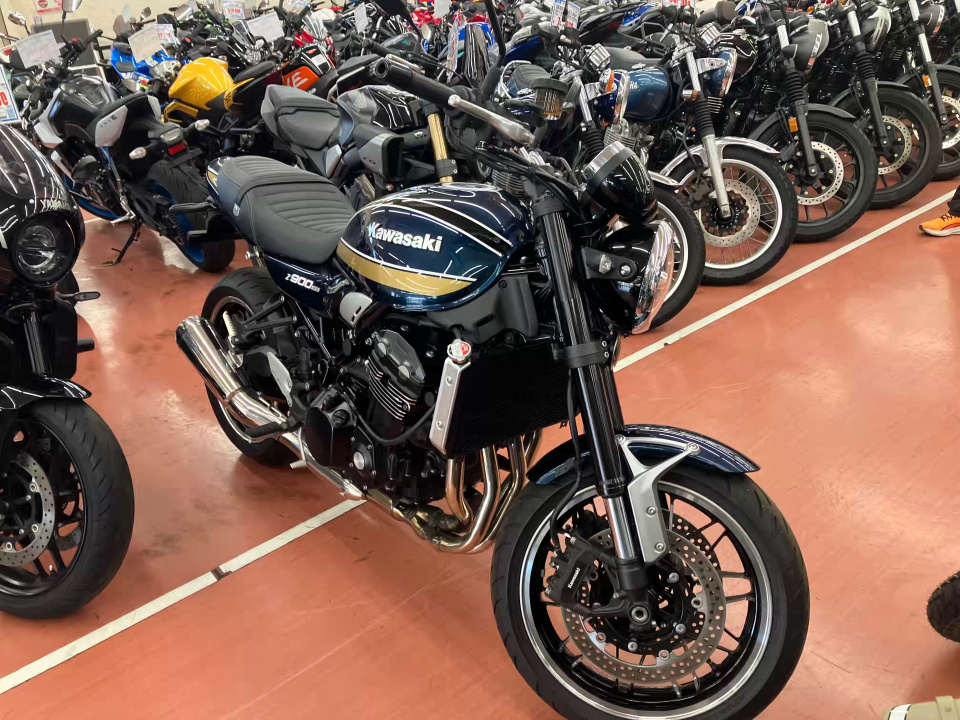 Kawasaki Z900RS — фото 4