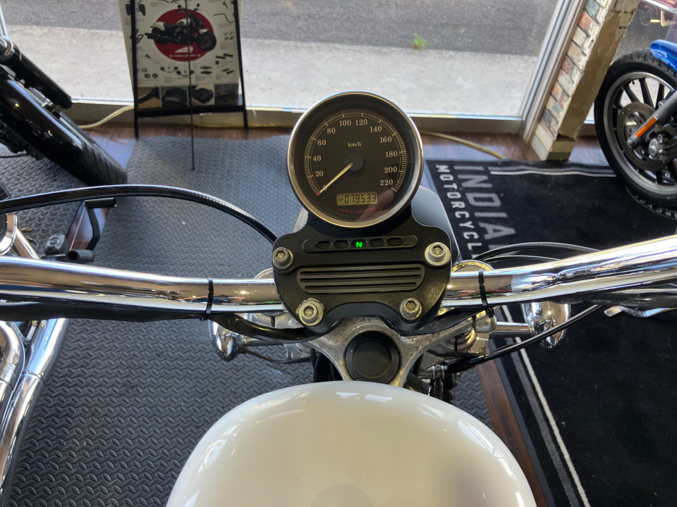 HD SPORTSTER XL883R — фото 2