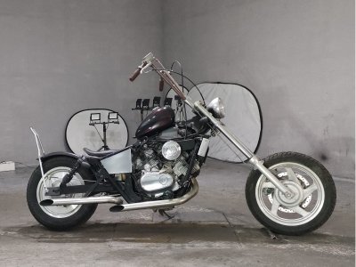 Honda MAGNA250