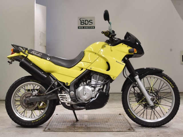 2671] Kawasaki KLE250 ANHELO - LE250A-001337