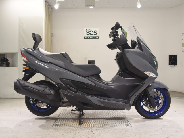 Suzuki BURGMAN400A