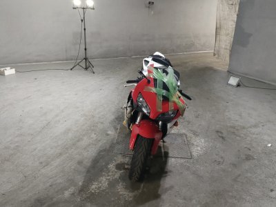 Honda CBR1000RR — фото 3