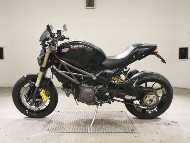 Ducati MONSTER 1100EVO — фото 2