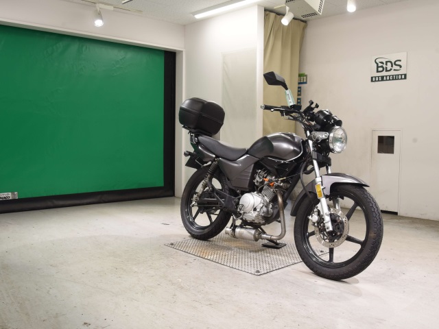 Yamaha YBR125 — фото 3