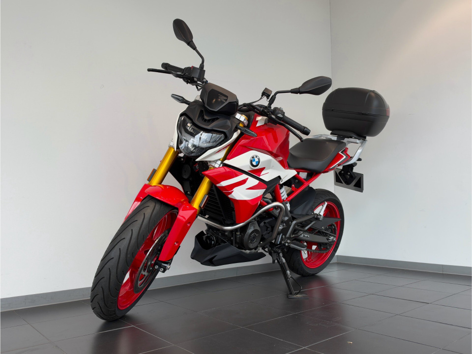 BMW G310R