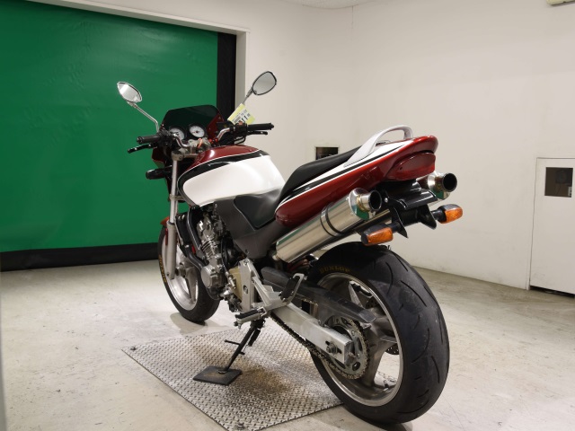 Honda HORNET CB250F — фото 6