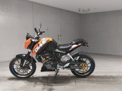 KTM 200 DUKE — фото 2