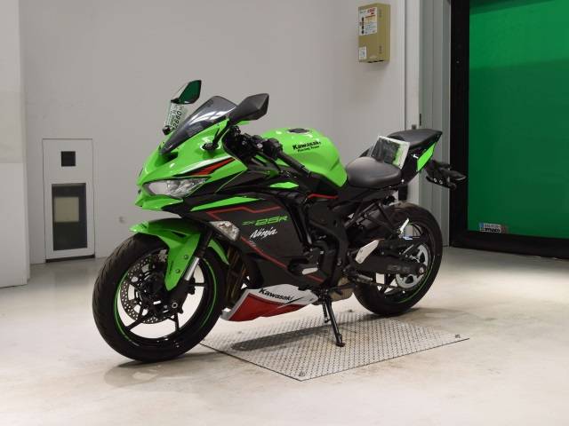 丸々 限定展開】CIRCLE LOGO PRINT LONG SLEEVE TEE｜CONVERSE TOKYO