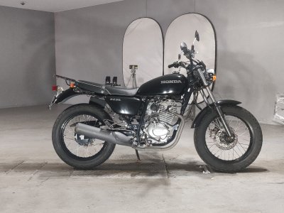 Honda CB223S