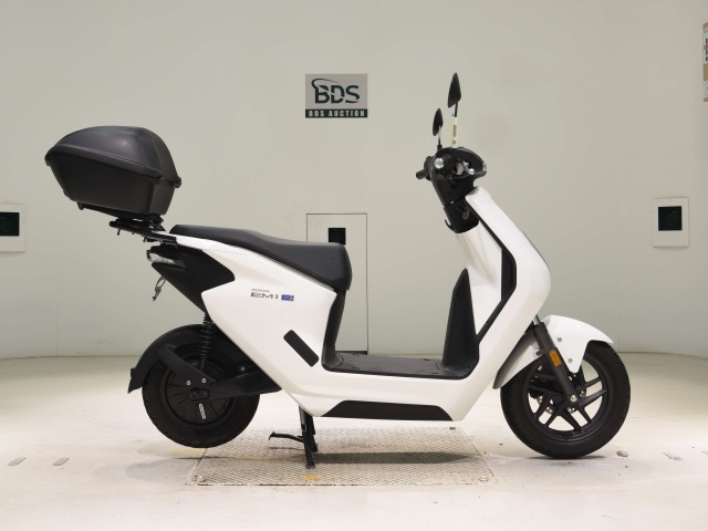 Honda EM1E:
