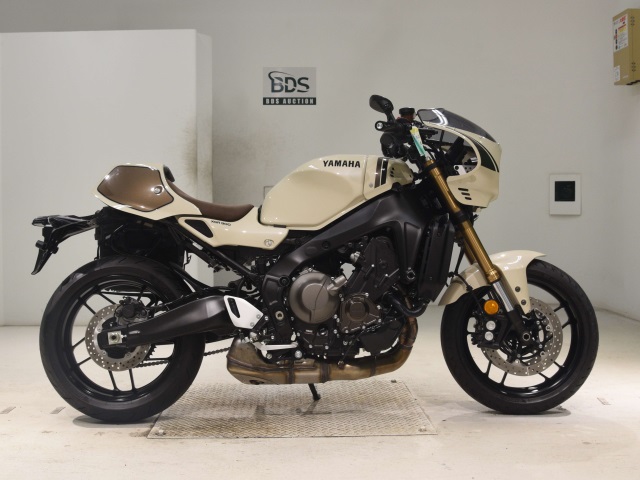 Yamaha XSR900-2