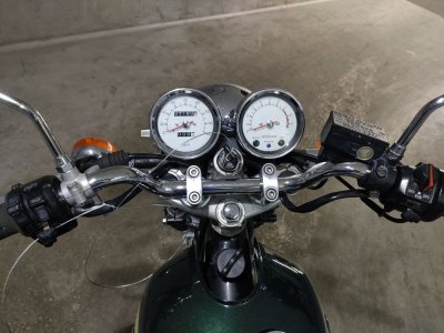 Yamaha SR400 — фото 5